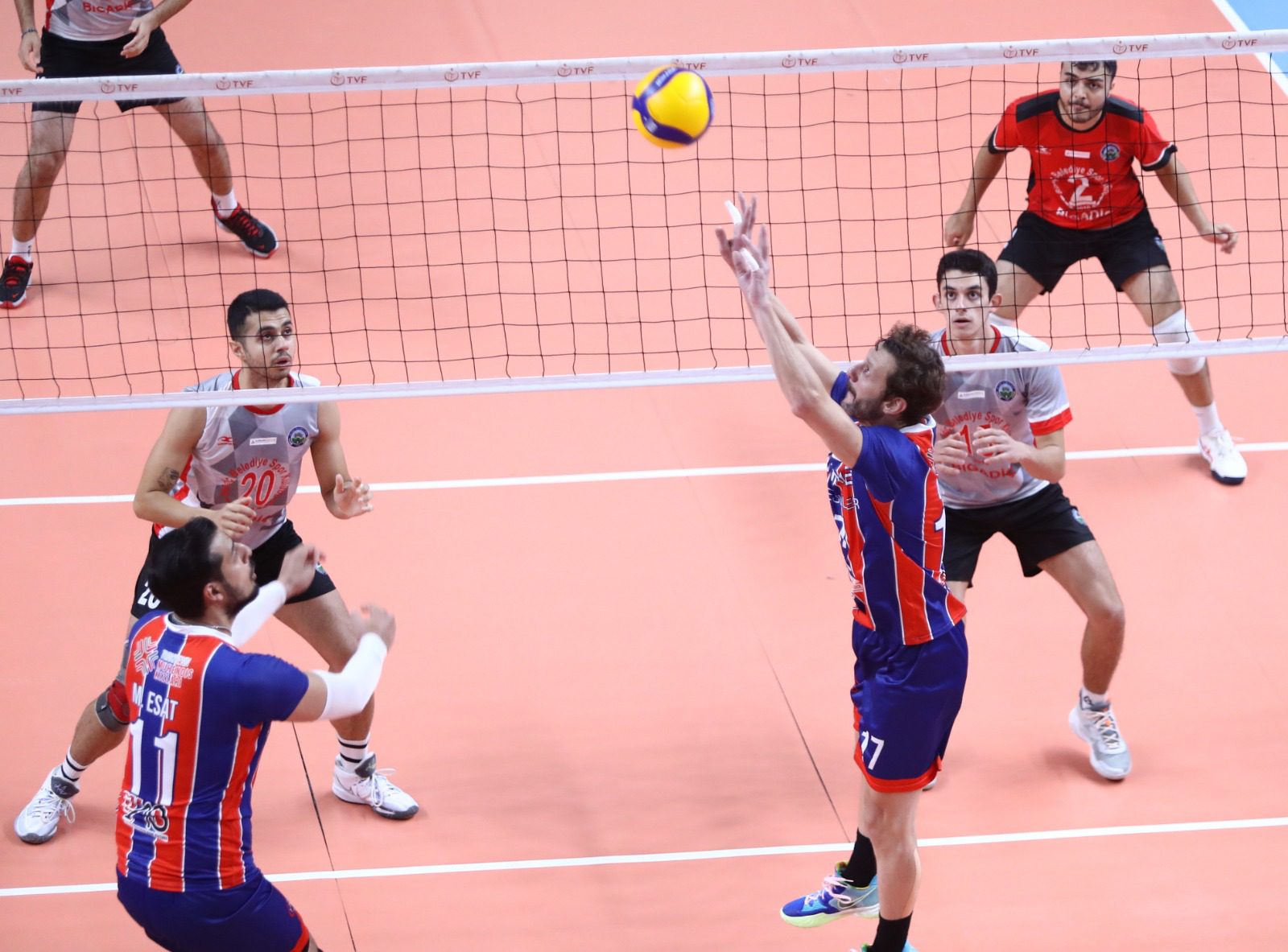 53452cbd-8658-467c-8dc3-4e187c155309