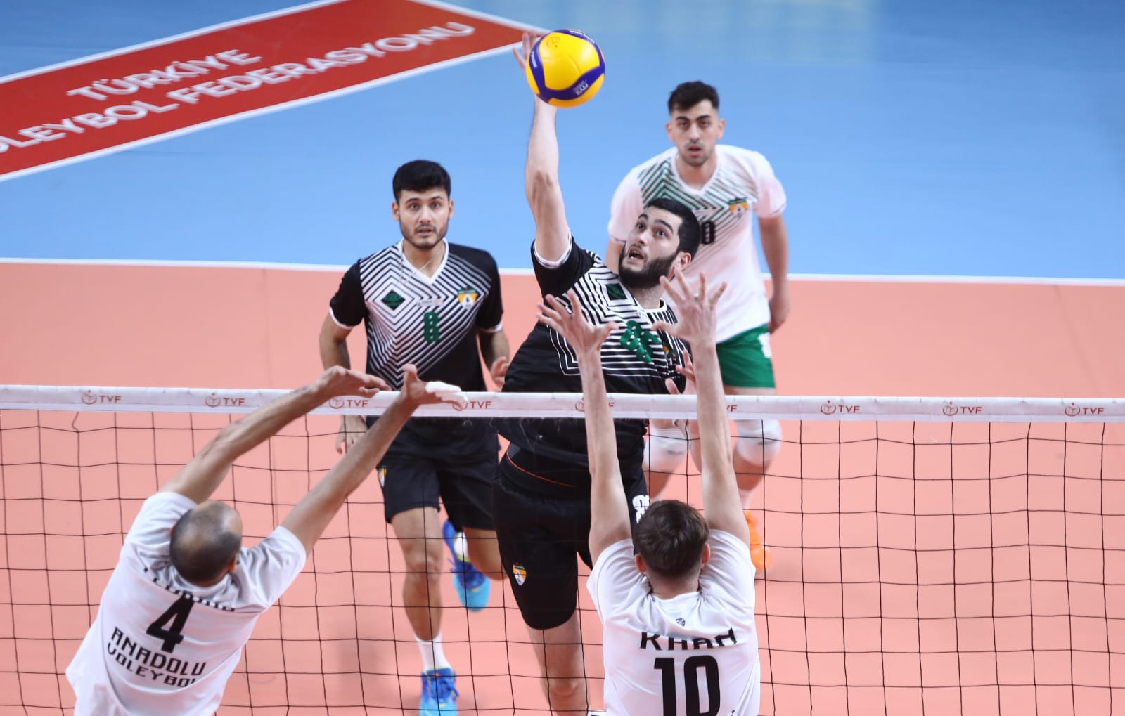 7a3484d4-6796-4831-ab6b-70a7e2984bd8