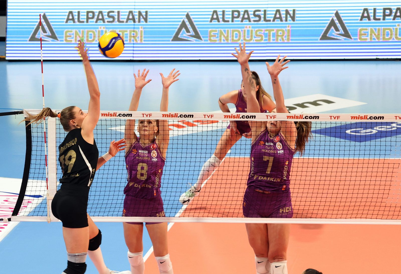 vakifbank-galatasaray